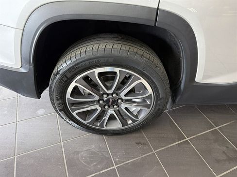 Used 2020 GMC Acadia SLT AWD/4WD image 31