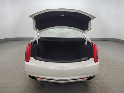 Used 2015 Cadillac XTS Luxury w/ Driver Awareness Package image 29