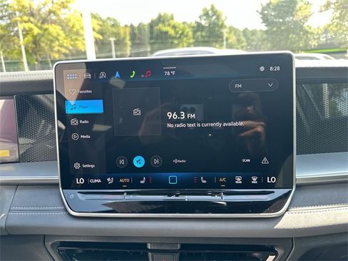 New 2025 Volkswagen Tiguan SE R-Line image 17