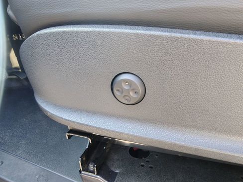 Used 2022 Mercedes-Benz Sprinter 3500 image 28