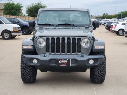 Used 2021 Jeep Gladiator Sport AWD/4WD image 10