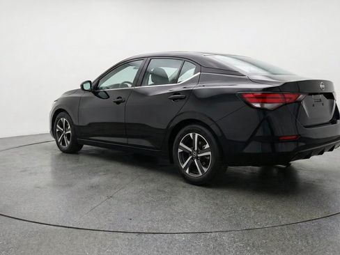 Used 2025 Nissan Sentra SV FWD image 6