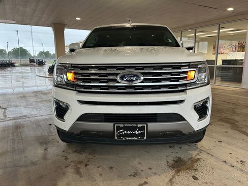 Used 2021 Ford Expedition Limited RWD image 2