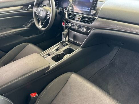 Used 2021 Honda Accord LX image 14