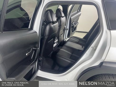 Used 2024 MAZDA CX-50 AWD 2.5 S w/ Select Package image 12