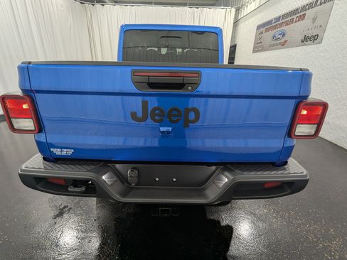 New 2026 Jeep Gladiator Sport image 9