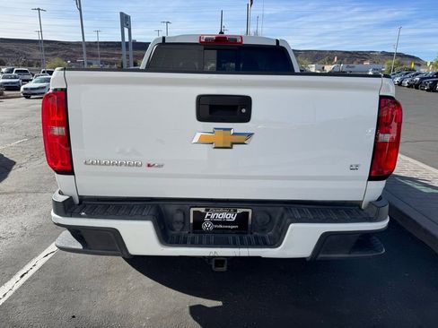 Used 2018 Chevrolet Colorado LT w/ LT Convenience Package image 6