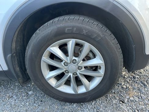 Used 2018 Kia Sorento L image 4