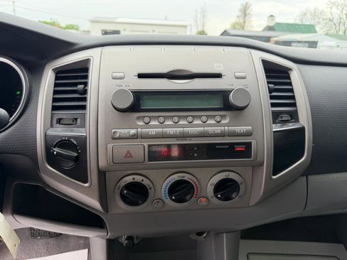 Used 2005 Toyota Tacoma 4x4 Double Cab image 11