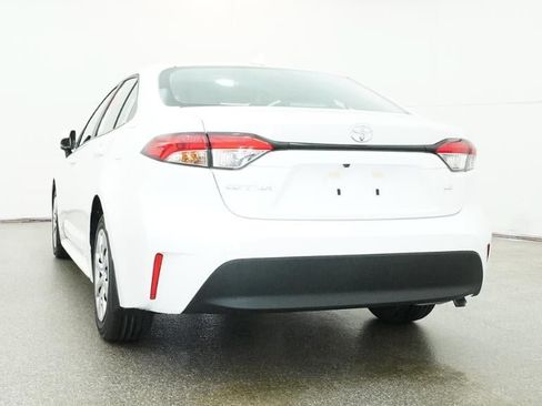 New 2026 Toyota Corolla LE FWD image 22