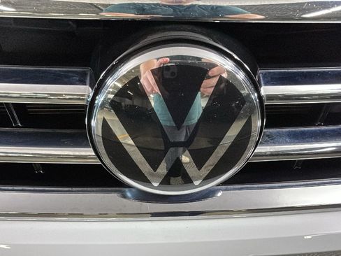 Used 2024 Volkswagen Tiguan Wolfsburg Edition AWD/4WD image 8