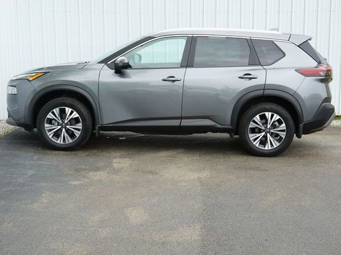 Used 2023 Nissan Rogue SV w/ SV Premium B Package AWD/4WD image 3