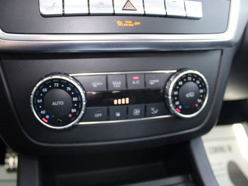 Used 2014 Mercedes-Benz ML 350 2WD w/ Premium 1 Package image 33
