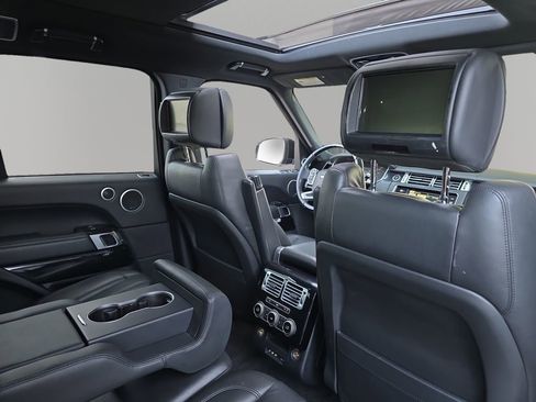 Used 2014 Land Rover Range Rover Supercharged AWD/4WD image 24
