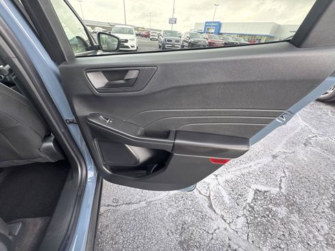 Used 2025 Ford Escape Active w/ Cold Weather Package AWD/4WD image 17