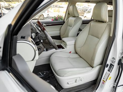 Used 2019 Lexus GX 460 Premium w/ Premium Package AWD/4WD image 12