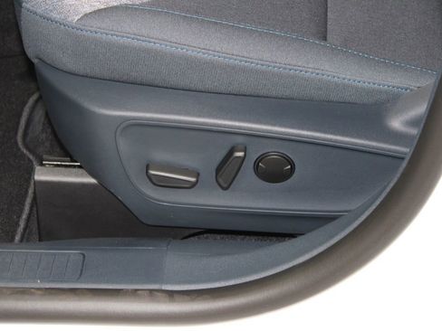 New 2025 Ford Maverick XLT w/ Equipment Group 301A image 20