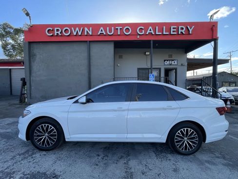 Used 2019 Volkswagen Jetta SE FWD image 6