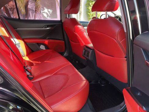 Used 2019 Toyota Camry XSE image 22