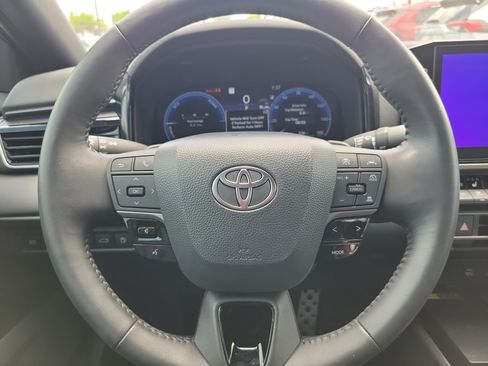 Used 2026 Toyota Camry XSE FWD image 23