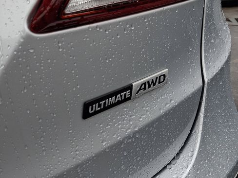 Used 2017 Hyundai Santa Fe Limited image 36