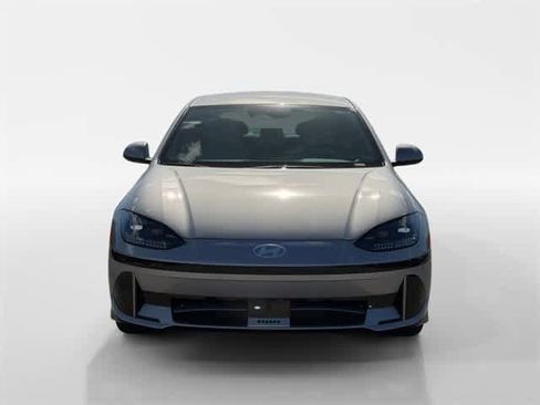 Certified 2025 Hyundai Ioniq 6 SEL image 8