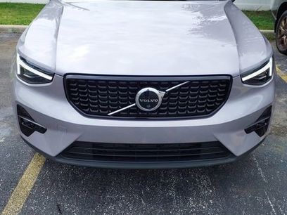 Used 2026 Volvo XC40 B5 Plus