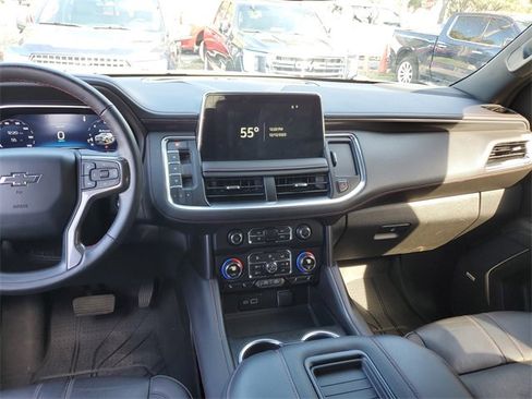 Used 2024 Chevrolet Suburban RST w/ Luxury Package image 12