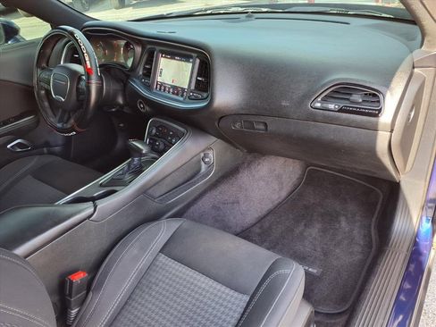Used 2017 Dodge Challenger R/T w/ Blacktop Package image 12