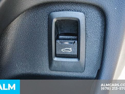 Used 2024 BMW i5 eDrive40i image 55