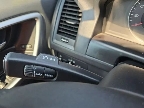Used 2011 Volvo XC60 3.2 FWD image 18