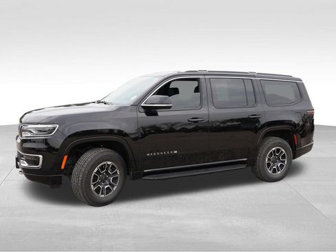 Certified 2024 Jeep Wagoneer Series II w/ Advanced All Terrain Group AWD/4WD image 10