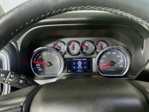 Used 2019 Chevrolet Silverado 1500 RST w/ All-Star Edition RWD image 19