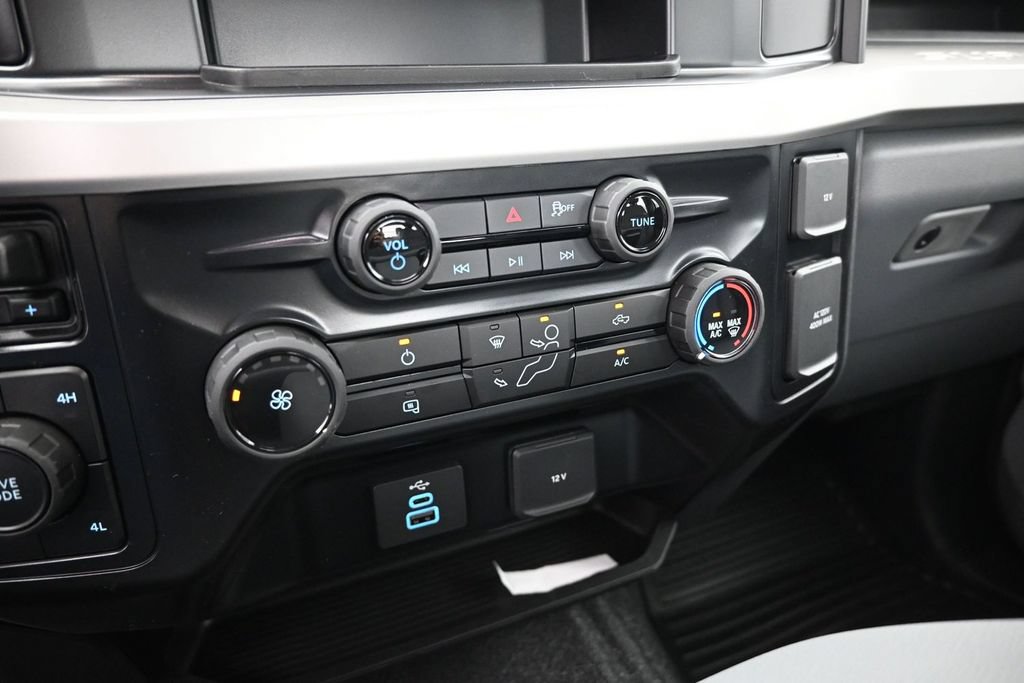 New 2027 Ford F350 XL w/ XL Chrome Package AWD/4WD image 14