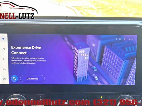 Used 2023 Toyota Highlander XLE FWD image 22