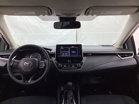 Used 2020 Toyota Corolla LE w/ Carpet Mat Package (TMS) FWD image 25