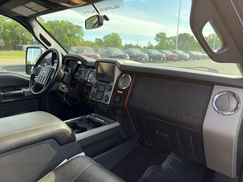 Used 2015 Ford F350 Lariat w/ Chrome Package AWD/4WD image 20
