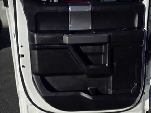 Used 2016 Ford F150 XLT w/ Equipment Group 302A Luxury image 35