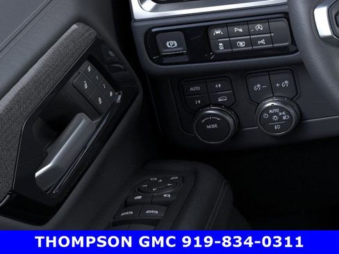 New 2026 GMC Yukon Elevation image 22