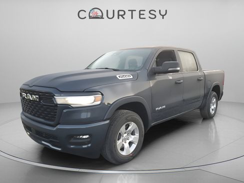 Certified 2026 RAM 1500 Big Horn AWD/4WD image 1