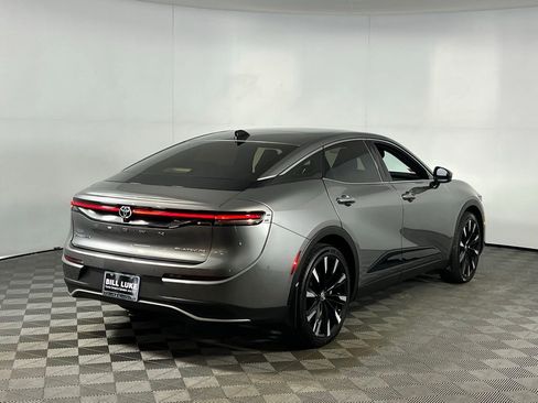 Used 2025 Toyota Crown Platinum image 7