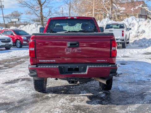 Used 2019 GMC Sierra 2500 Denali w/ Duramax Plus Package image 11