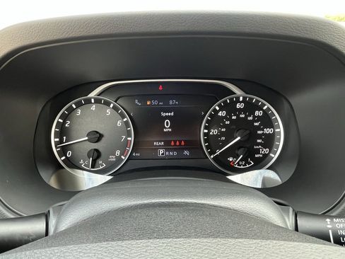 New 2026 Nissan Frontier SV image 12