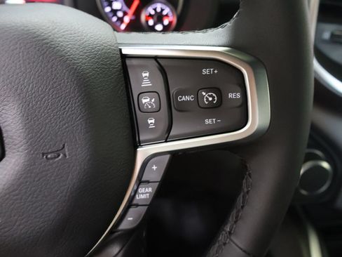 New 2026 RAM 1500 4x4 Crew Cab image 26