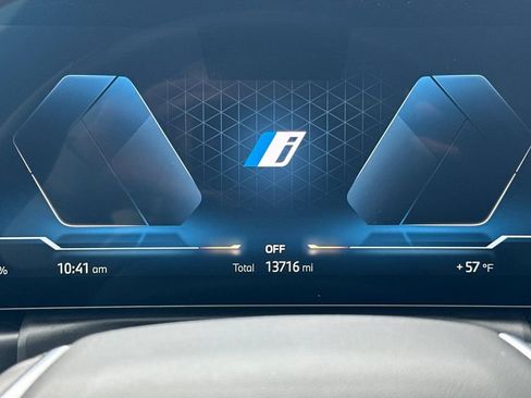 Used 2023 BMW i4 eDrive40 w/ Premium Package image 29