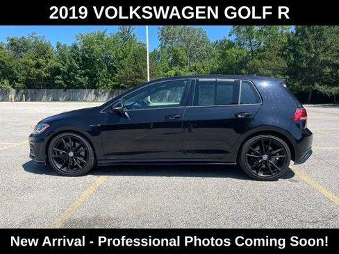 Used 2019 Volkswagen Golf R 4-Door AWD/4WD image 2