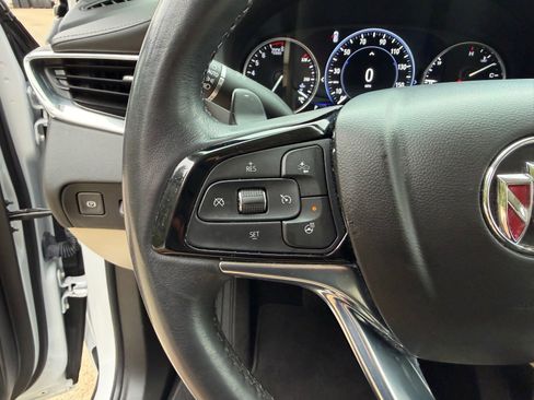 Used 2024 Buick Enclave Avenir w/ Avenir Technology Package image 14