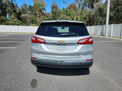 Used 2018 Chevrolet Equinox LT image 4
