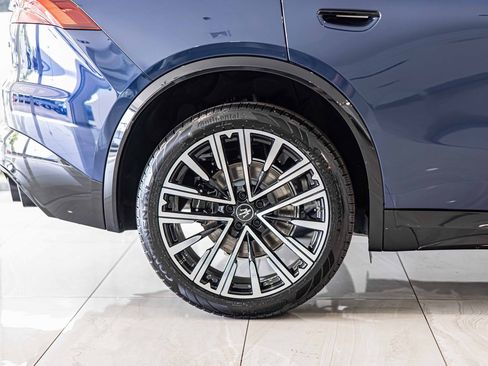 New 2025 Maserati Grecale Modena image 11