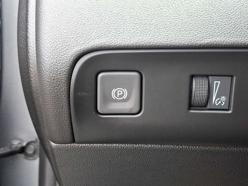 Used 2023 Buick Enclave Essence w/ Experience Buick Package AWD/4WD image 26